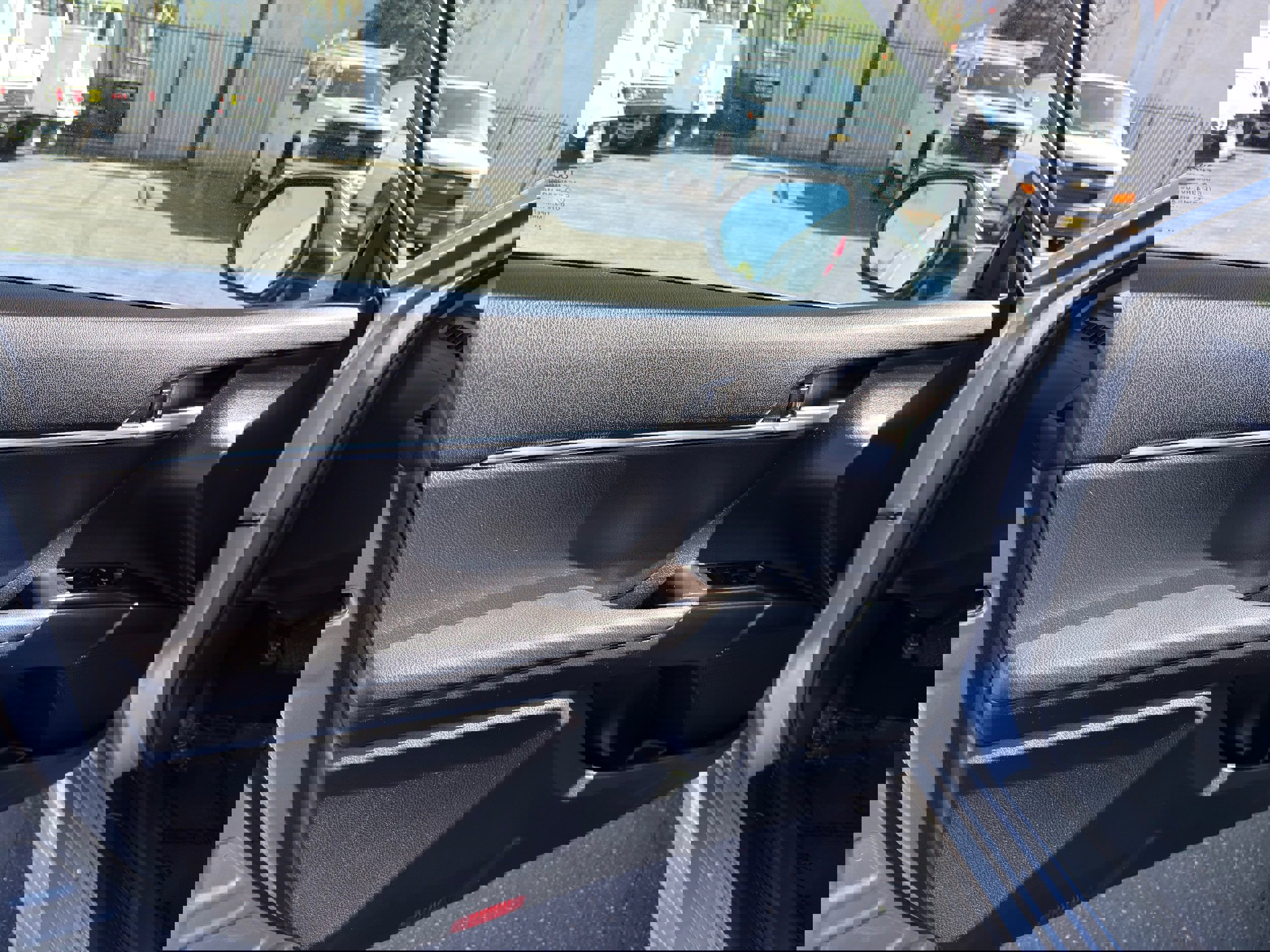 Used 2024 Toyota Camry SE image 21