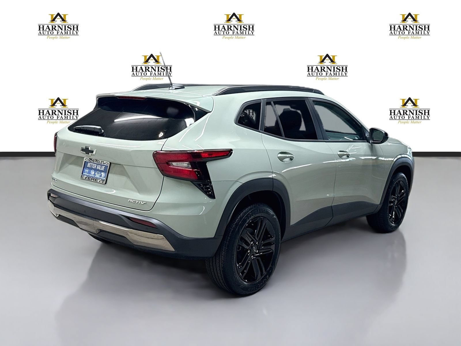New 2026 Chevrolet Trax ACTIV w/ Sunroof Package FWD image 5
