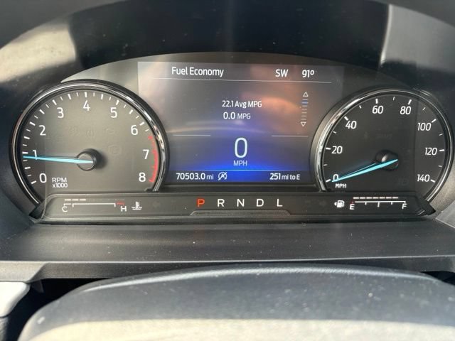 Used 2022 Ford Explorer XLT w/ Equipment Group 202A AWD/4WD image 31