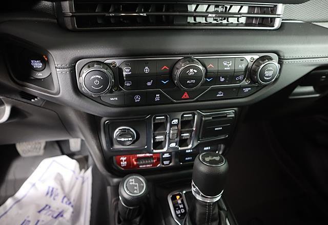 New 2026 Jeep Wrangler Unlimited Rubicon image 13