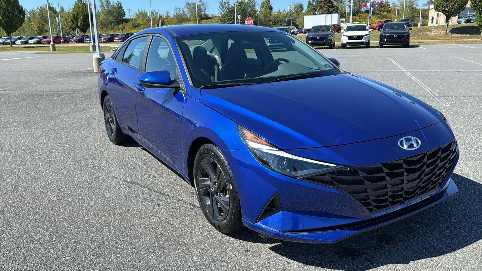 Certified 2023 Hyundai Elantra SEL w/ Cargo Package