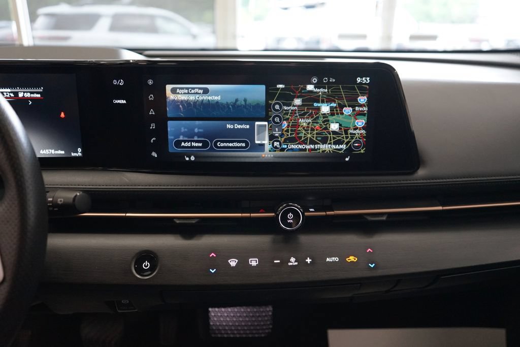 Used 2023 Nissan Ariya FWD image 7