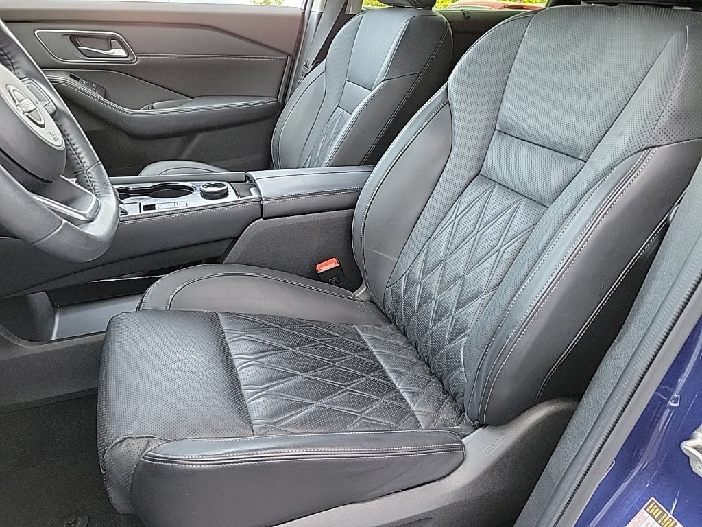 Used 2023 Nissan Rogue Platinum AWD/4WD image 7
