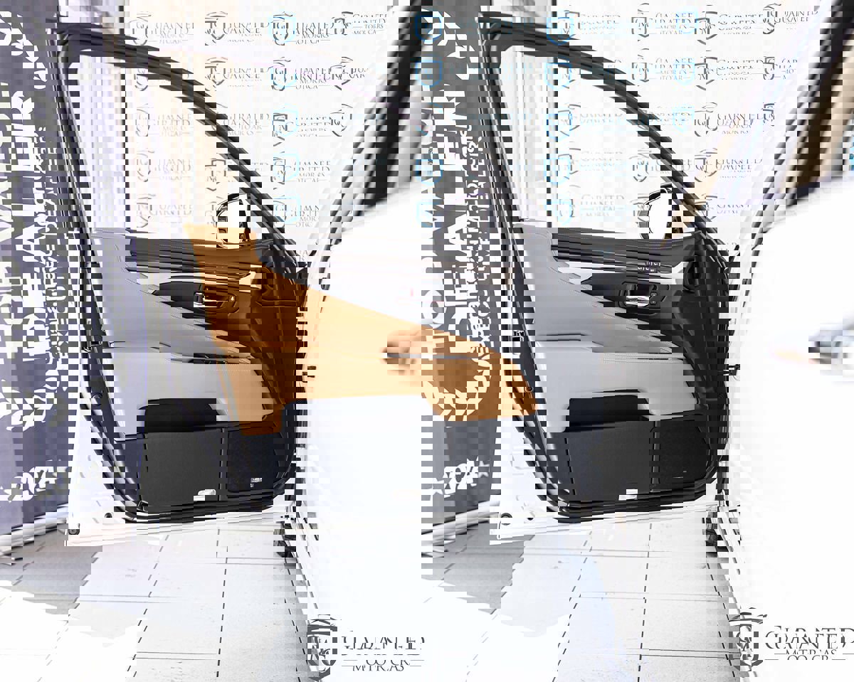 Used 2017 Lexus LS 460 AWD w/ Comfort Package image 34