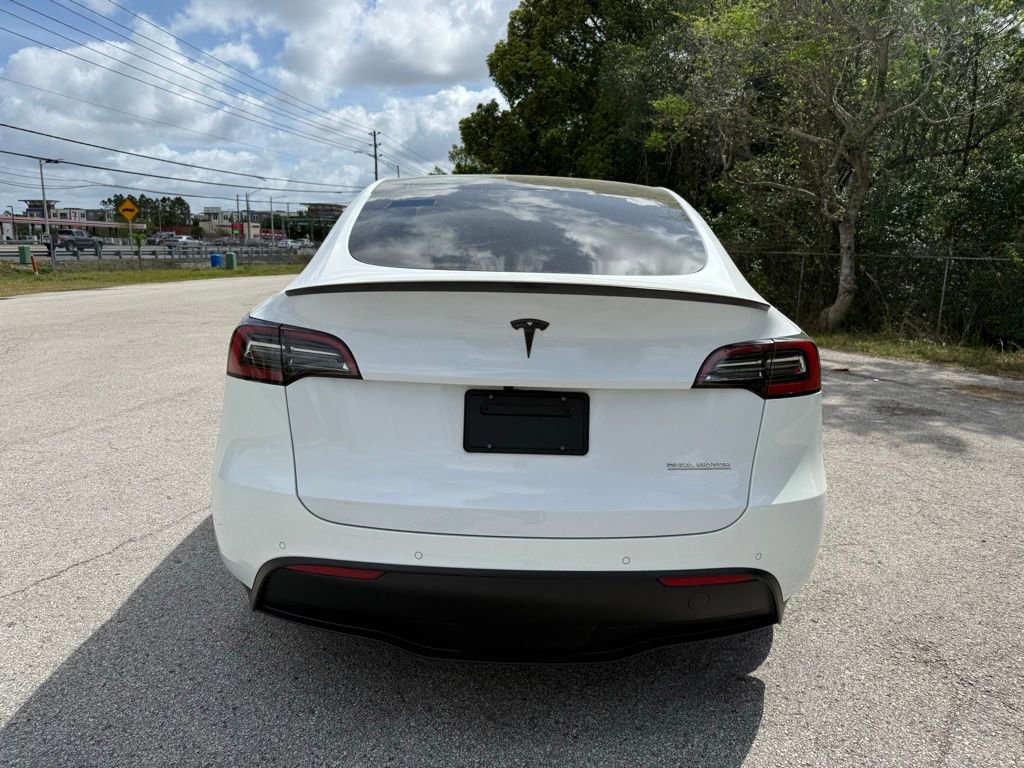 Used 2022 Tesla Model Y Performance image 13