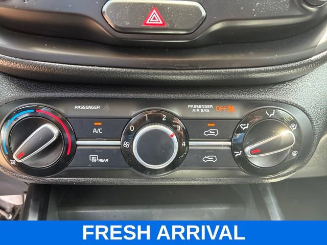 Used 2020 Kia Soul LX FWD image 27