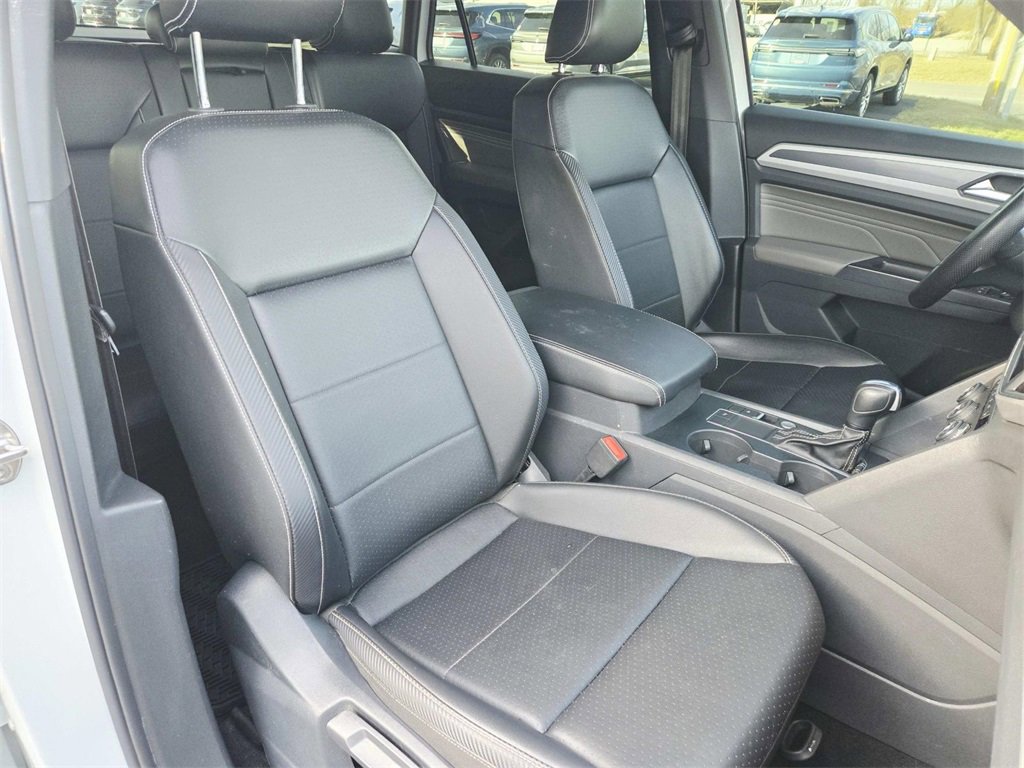 Used 2021 Volkswagen Atlas Cross Sport SE image 15