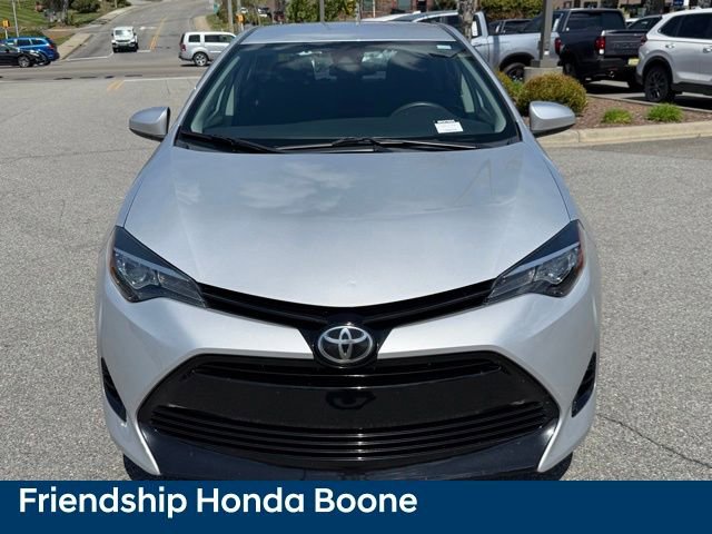 Used 2018 Toyota Corolla LE FWD image 2