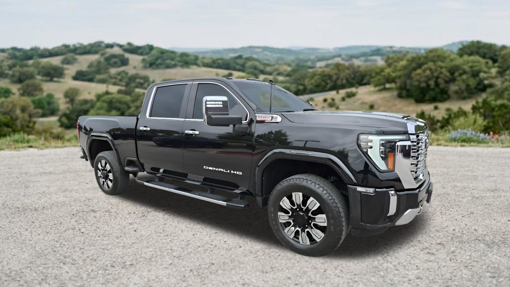 Used 2024 GMC Sierra 2500 Denali w/ Denali Reserve Package AWD/4WD image 1