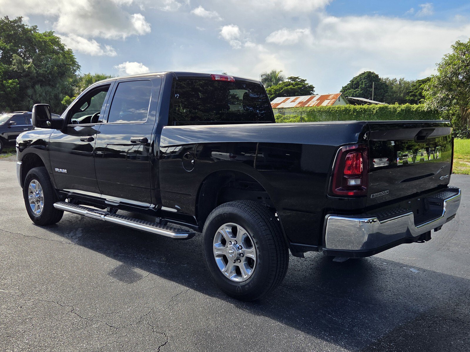 Used 2026 RAM 2500 Big Horn AWD/4WD image 3