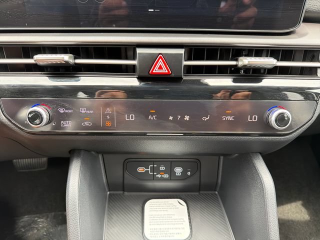 New 2026 Kia Sportage EX AWD/4WD image 14