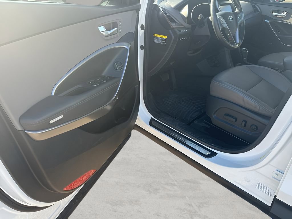 Used 2019 Hyundai Santa Fe XL FWD image 10