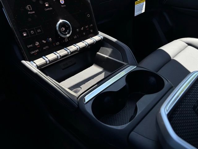 New 2026 GMC Terrain Elevation w/ Elevation Premium Package FWD image 30