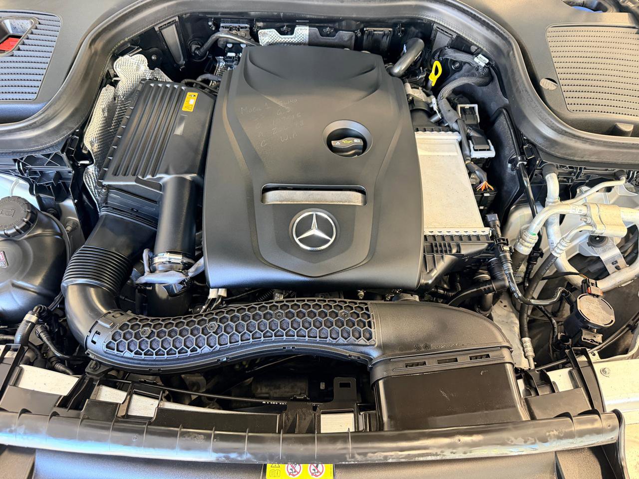 Used 2019 Mercedes-Benz GLC 300 4MATIC image 54