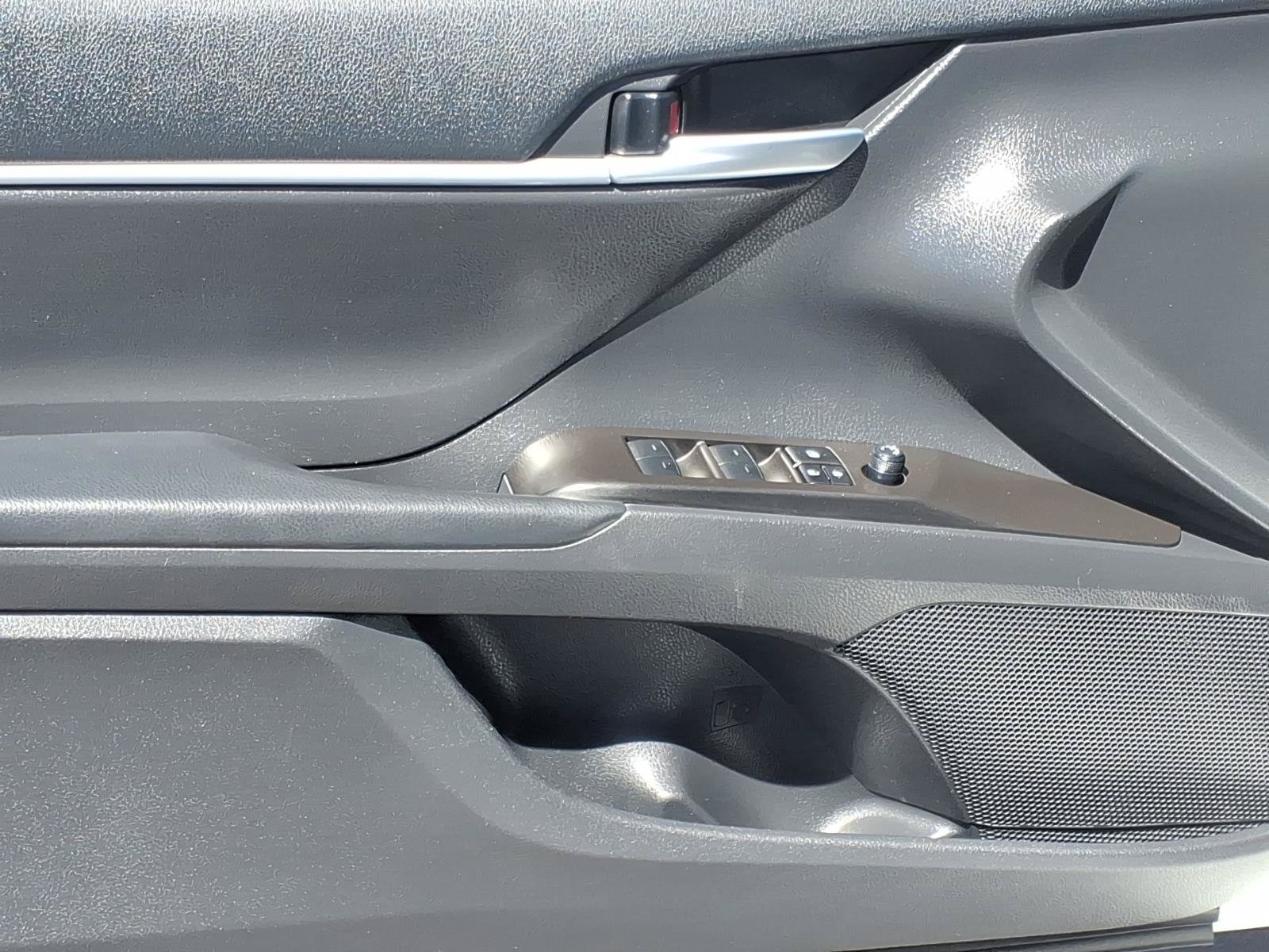 Certified 2023 Toyota Camry SE FWD image 13