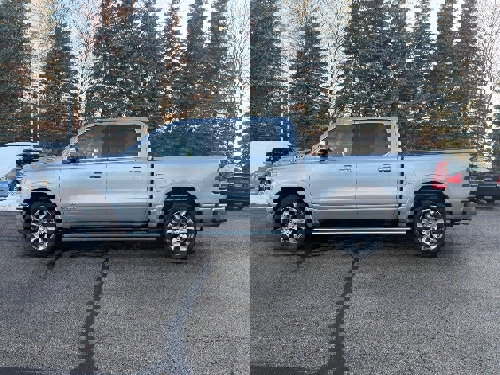 Used 2019 RAM 1500 Laramie image 7