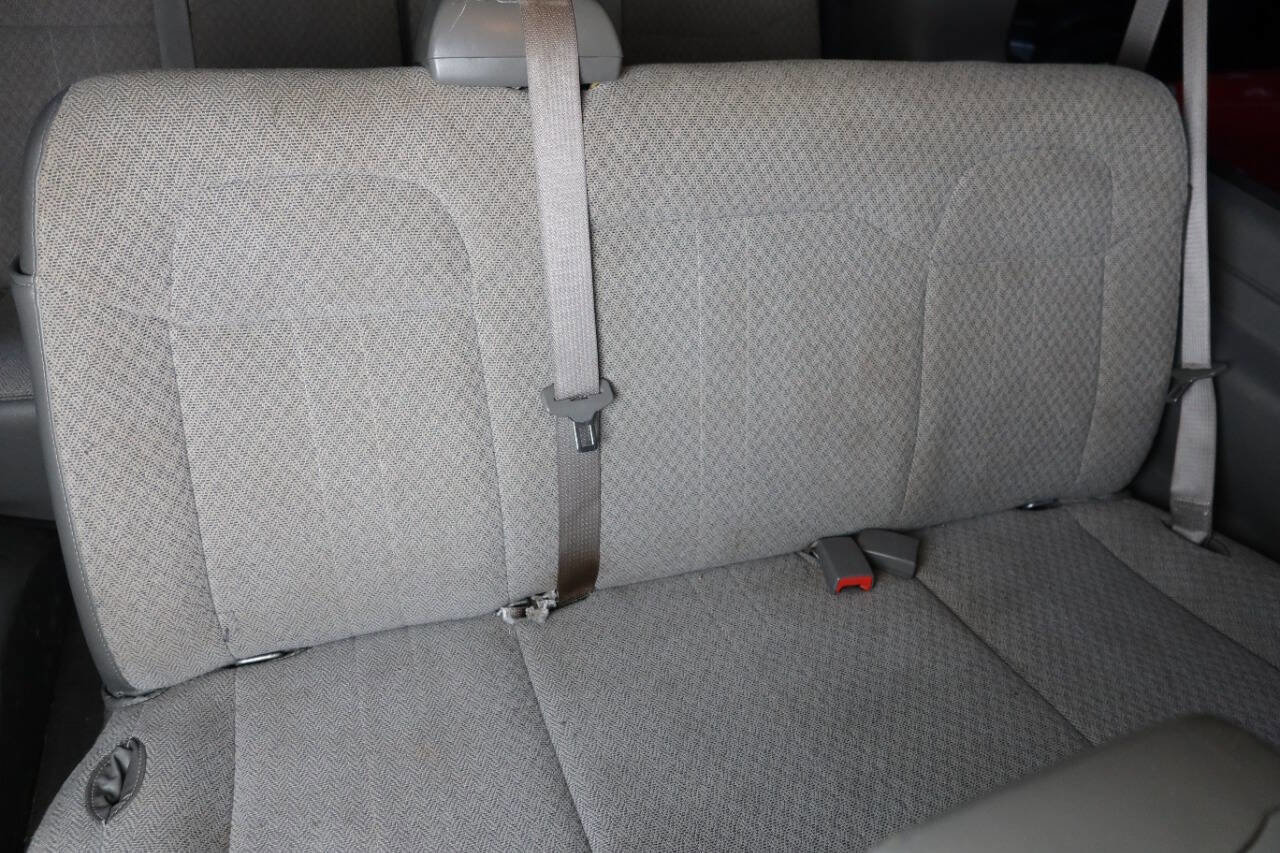 Used 2015 Chevrolet Express 3500 LT w/ LT Preferred Equipment Group image 16