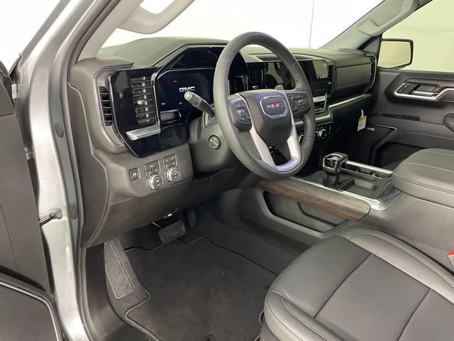 New 2026 GMC Sierra 1500 SLT w/ SLT Premium Plus Package AWD/4WD image 2
