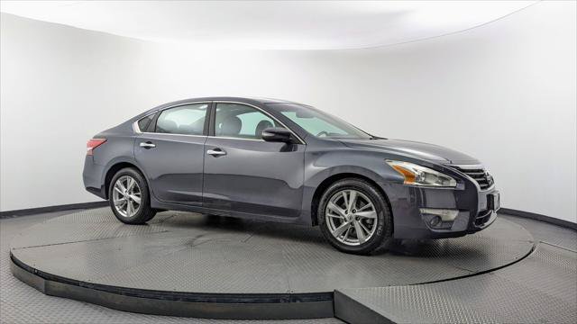 Used 2013 Nissan Altima 2.5 SL w/ Technology Pkg FWD image 11