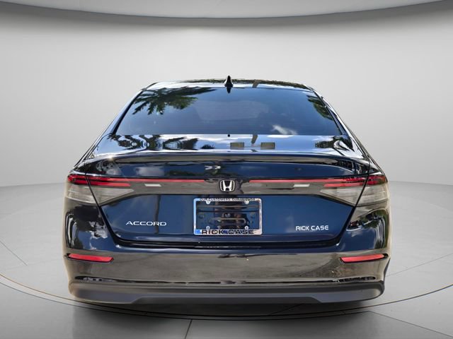 Used 2025 Honda Accord SE image 5