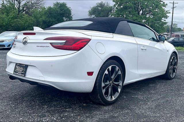 Used 2018 Buick Cascada Premium image 6