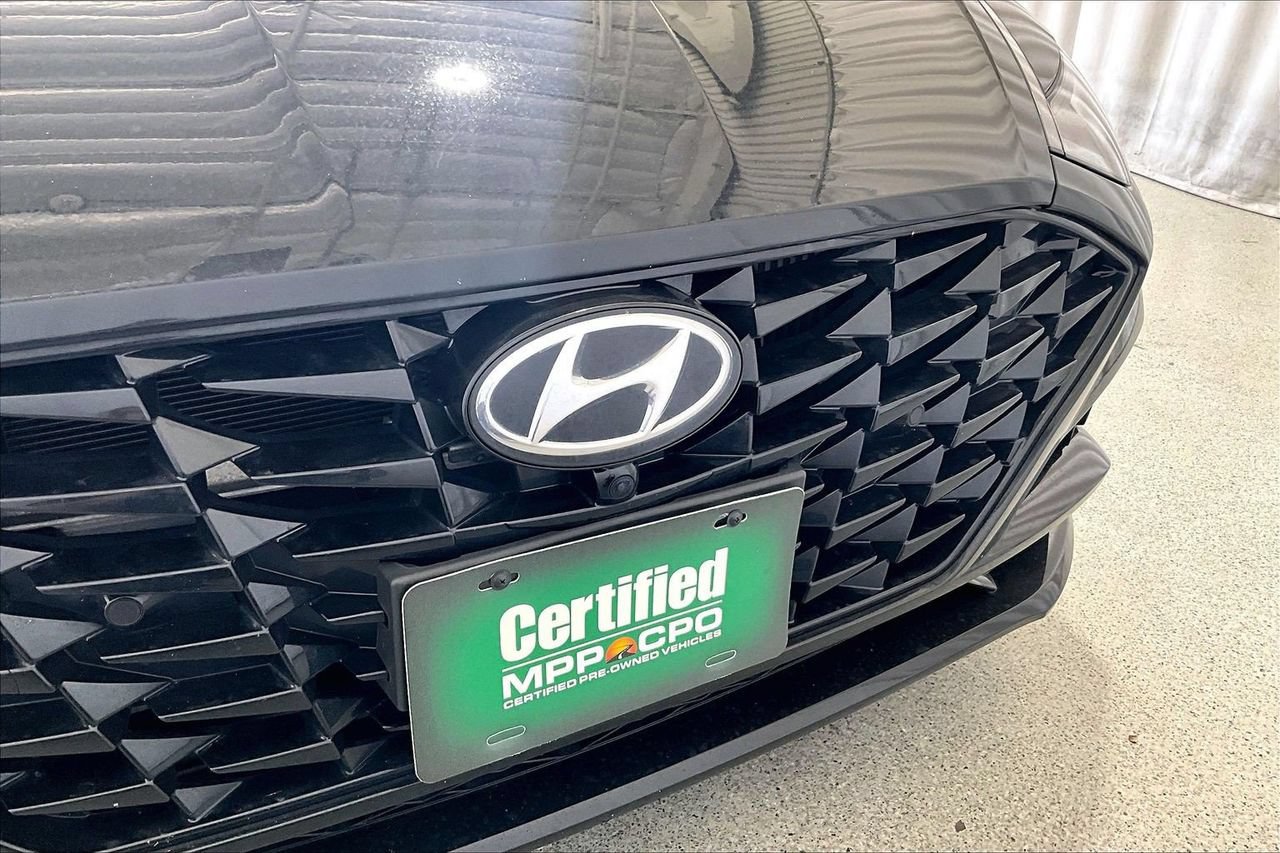 Used 2022 Hyundai Sonata Limited FWD image 4