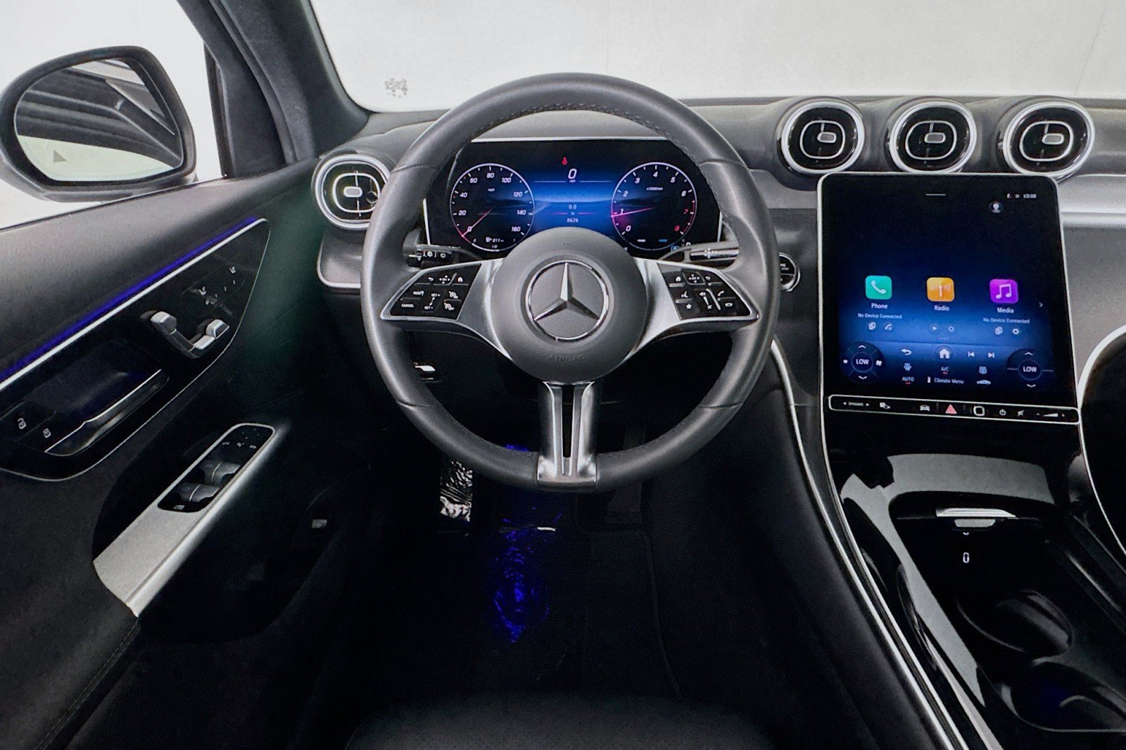 Certified 2026 Mercedes-Benz GLC 300 image 6