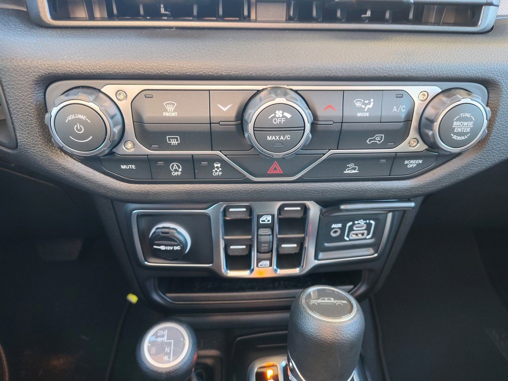 New 2026 Jeep Gladiator Sport AWD/4WD image 19