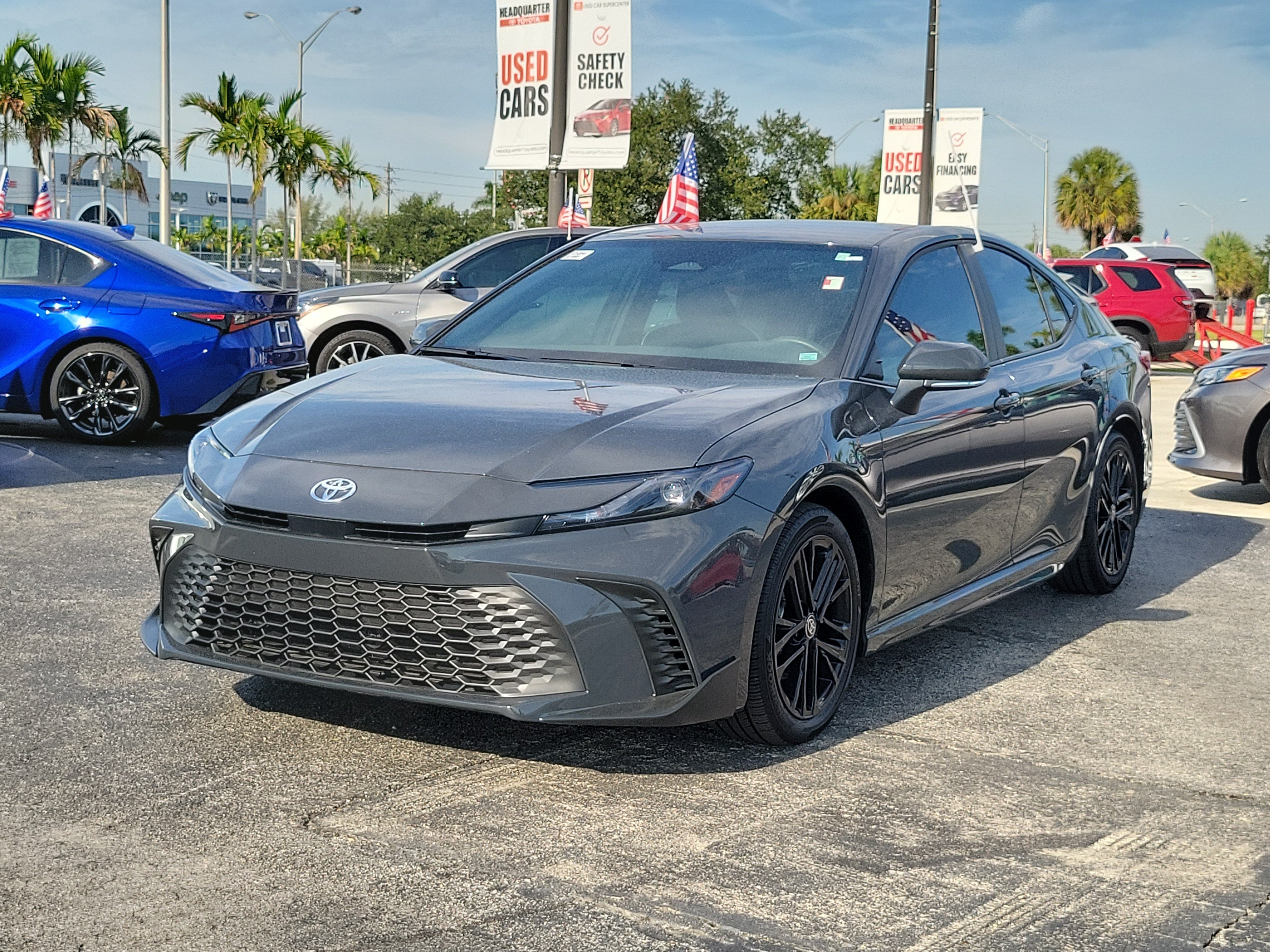 Used 2026 Toyota Camry SE FWD image 6