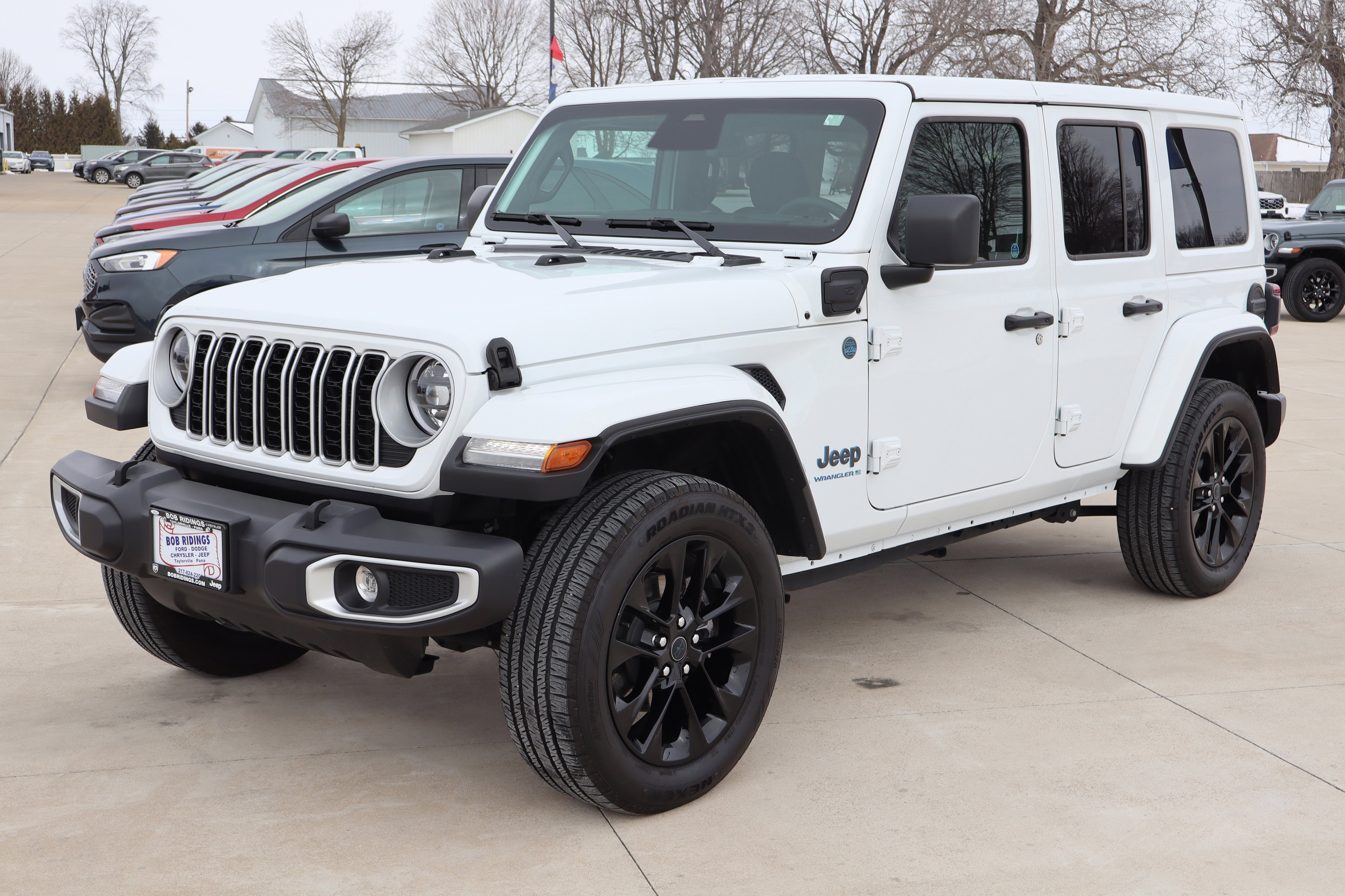 Used 2025 Jeep Wrangler Sahara w/ Safety Group image 2
