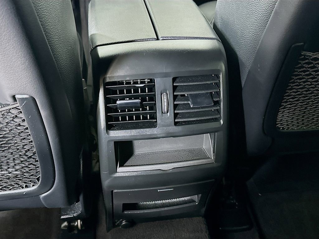 Used 2017 Mercedes-Benz GLE 350 image 27