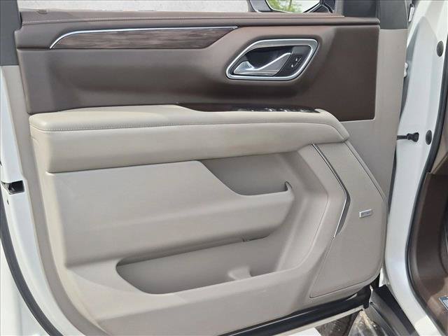 Certified 2021 Chevrolet Tahoe LT w/ LT Signature Package RWD image 11