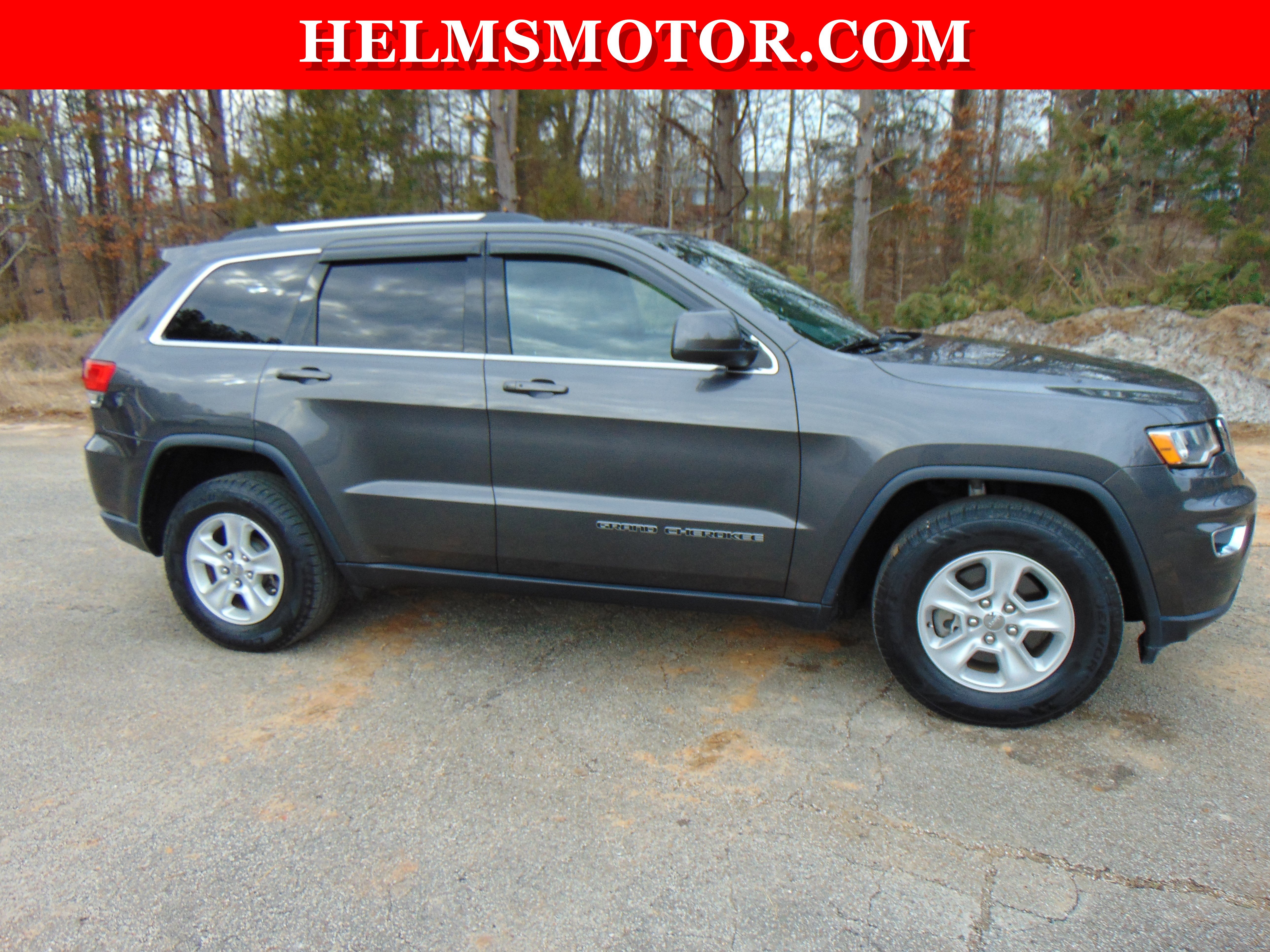 Certified 2017 Jeep Grand Cherokee Laredo w/ Quick Order Package 2BE image 13