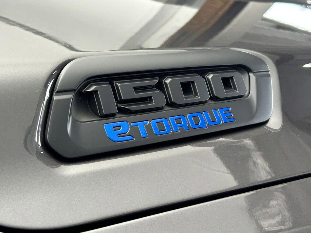 New 2026 RAM 1500 Big Horn w/ Night Edition image 38