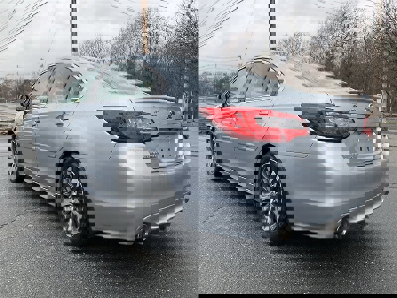 Used 2016 Subaru Legacy 3.6R Limited image 7