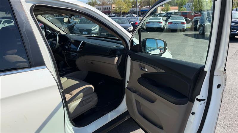Used 2017 Honda Pilot EX-L image 27