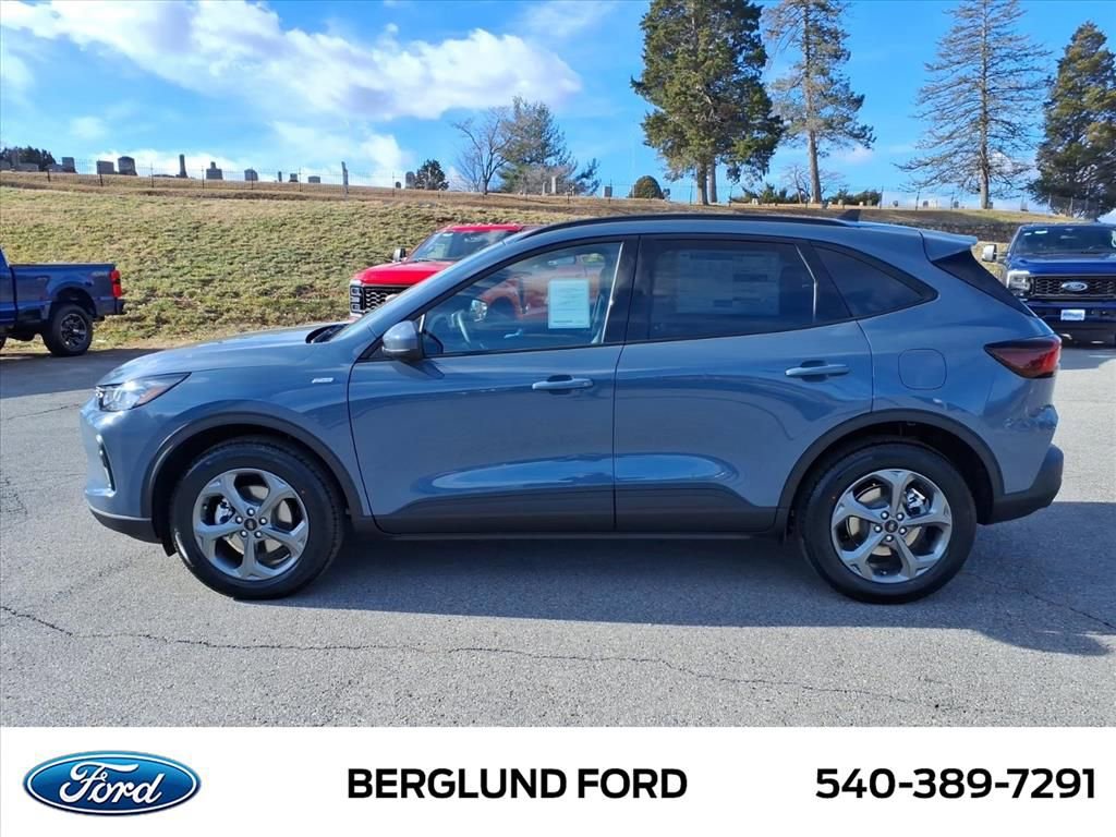 New 2026 Ford Escape ST-Line Select w/ Tech Pack #2 AWD/4WD image 8