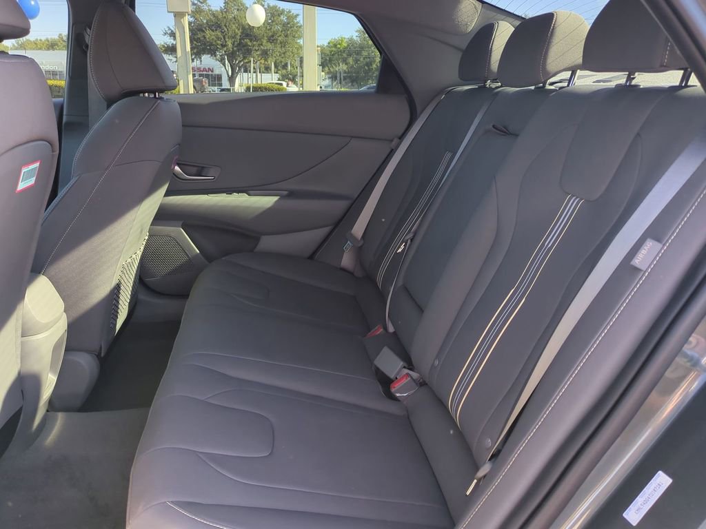 New 2026 Hyundai Elantra SEL Sport image 14
