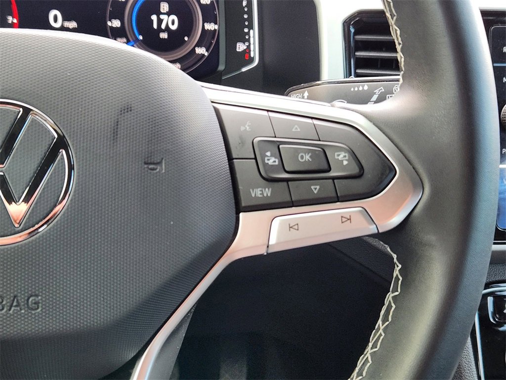 Used 2023 Volkswagen Atlas Cross Sport SE w/ Black Wheel Package image 20