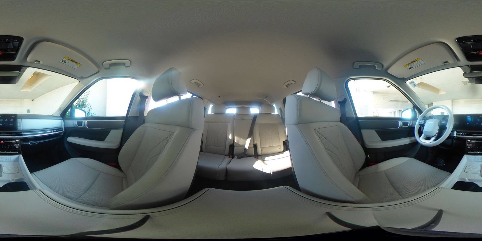 Used 2025 Hyundai Santa Fe SEL FWD image 45