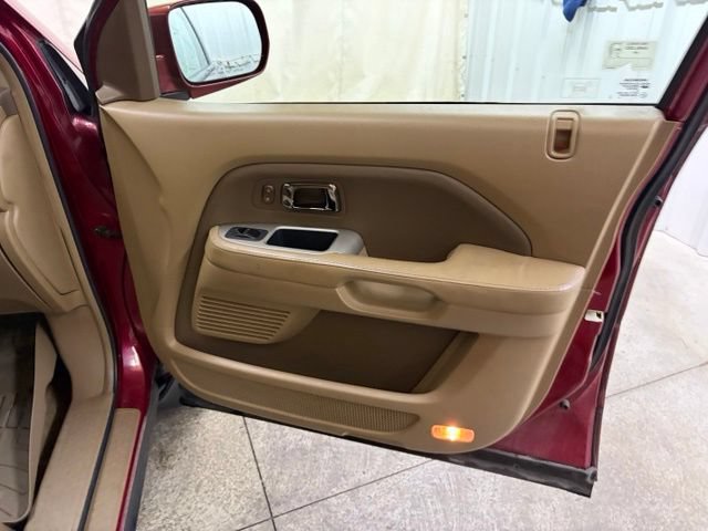 Used 2006 Honda Pilot EX-L image 25