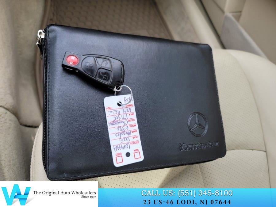 Used 2005 Mercedes-Benz E 320 4dr Sdn 3.2L 4MATIC *Ltd Avail image 22