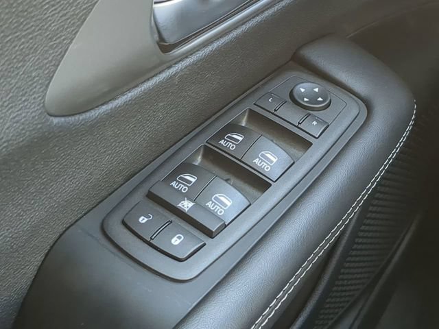New 2026 Chrysler Voyager LX FWD image 29