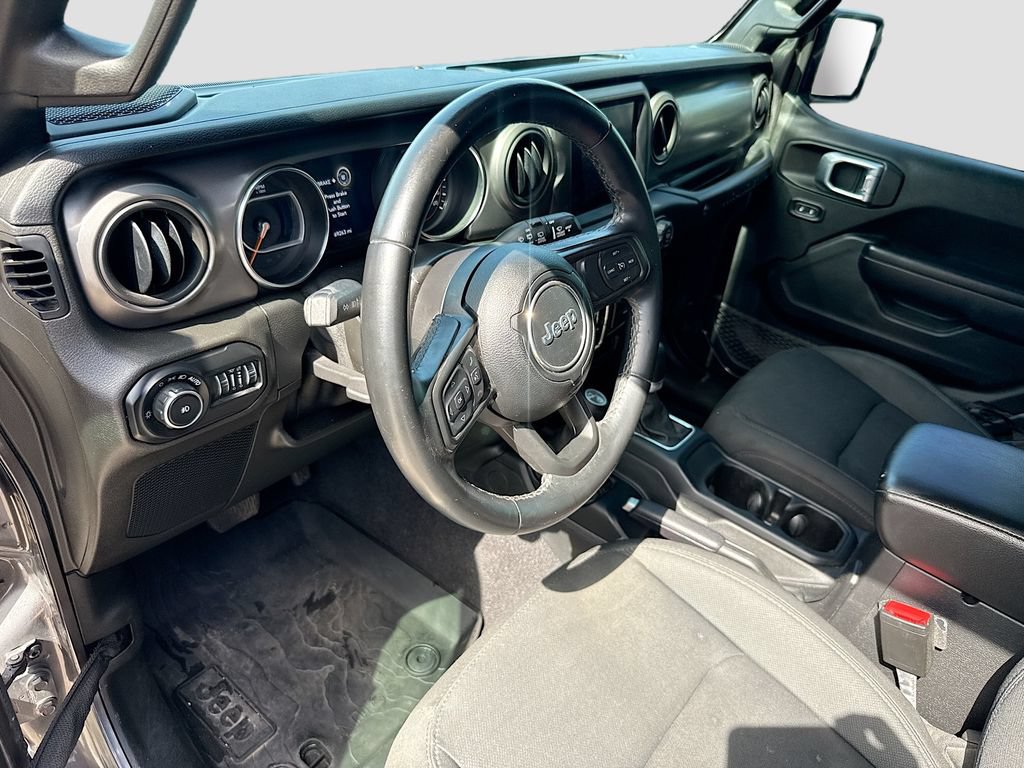 Used 2021 Jeep Wrangler Unlimited Sport AWD/4WD image 10