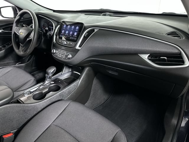 Used 2023 Chevrolet Malibu LT FWD image 30