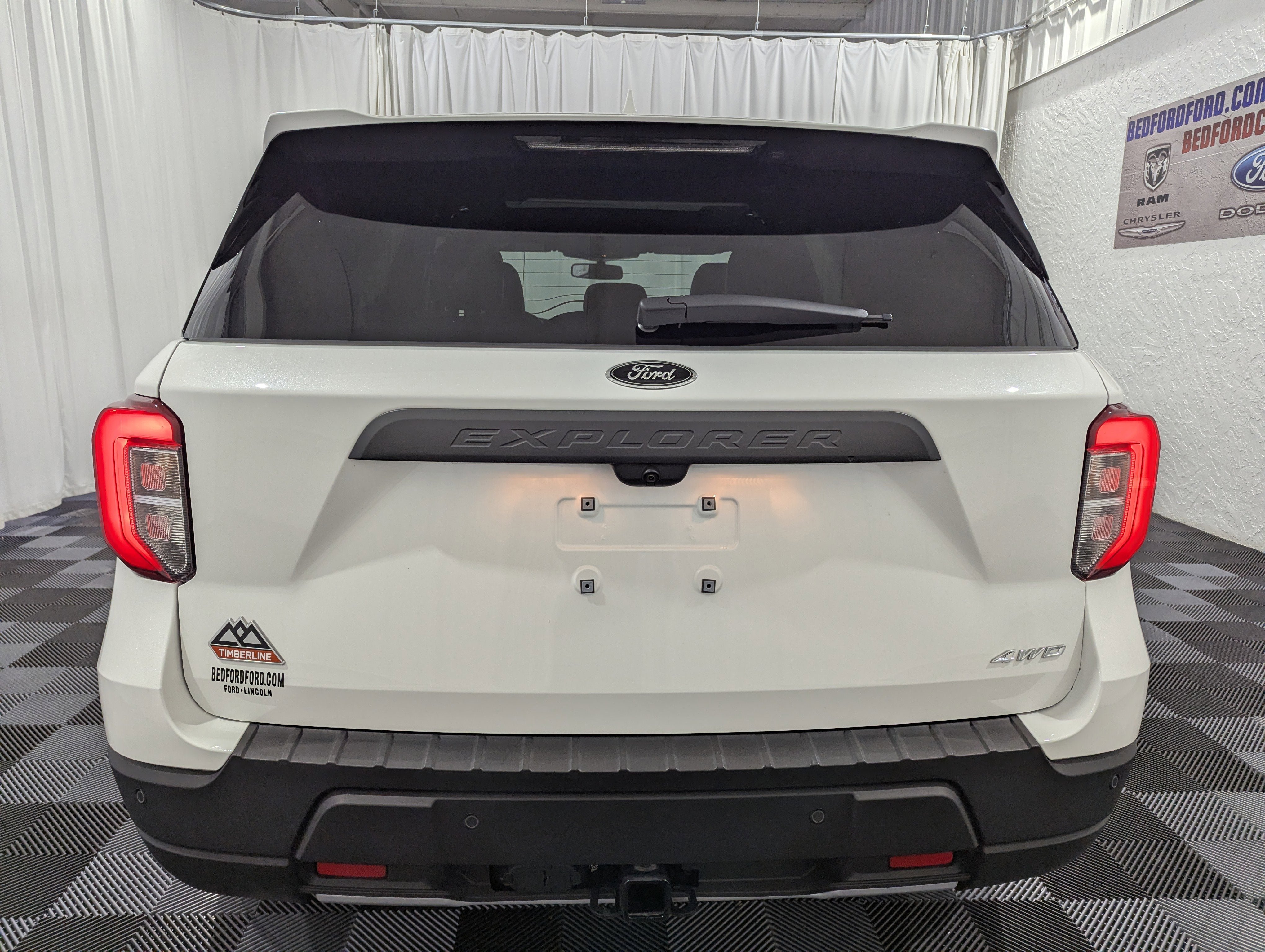 Used 2024 Ford Explorer Timberline w/ Timberline Technology Package AWD/4WD image 10