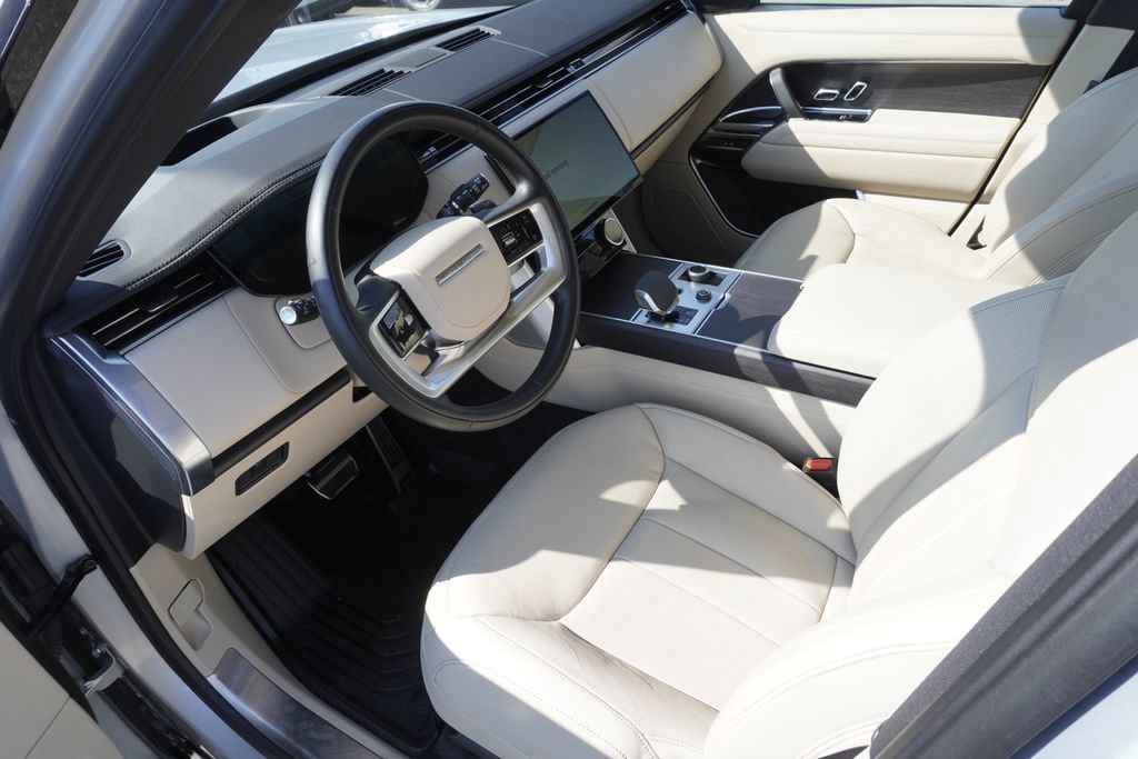Used 2023 Land Rover Range Rover SE AWD/4WD image 18
