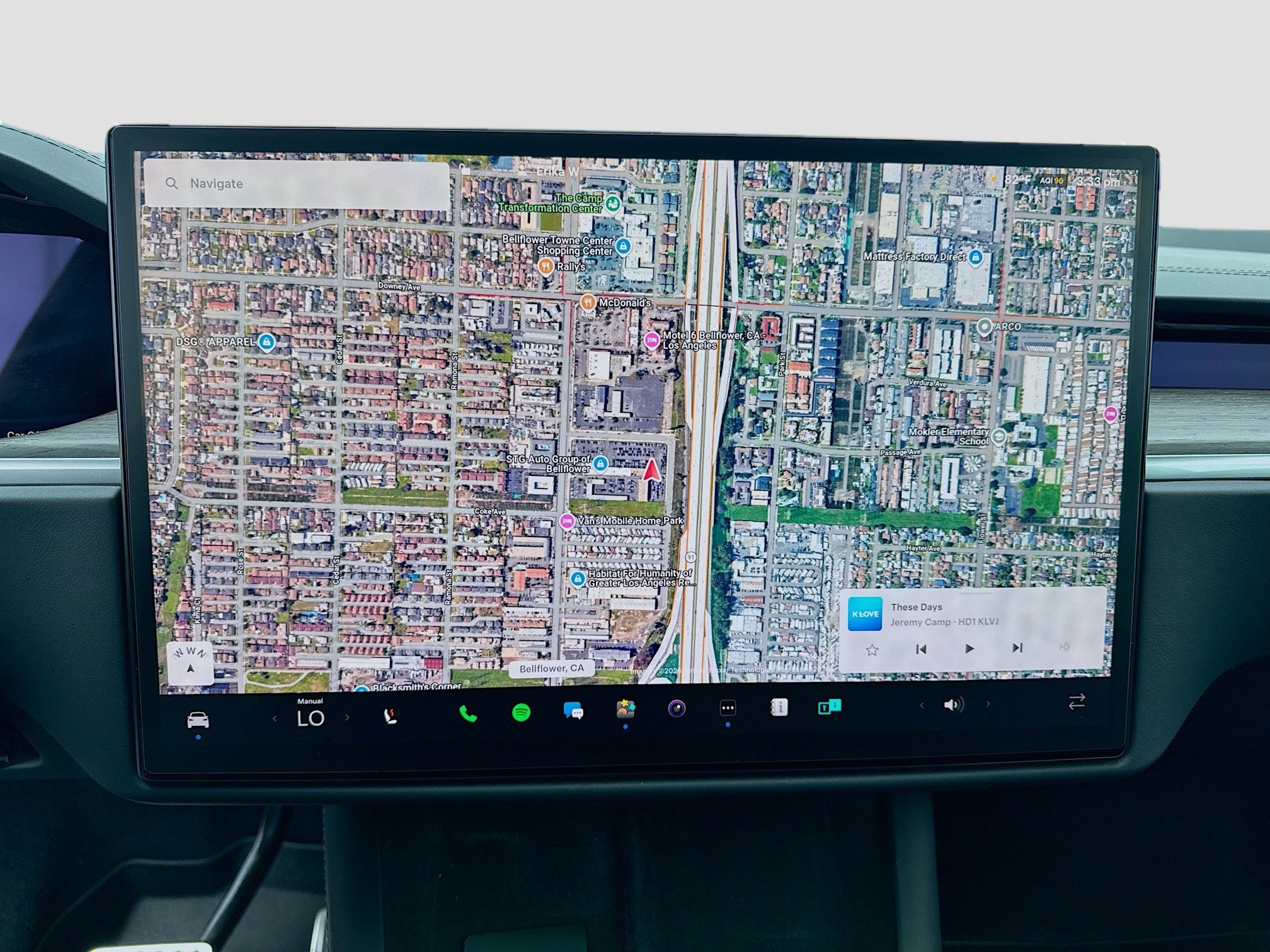 Used 2022 Tesla Model X AWD/4WD image 9