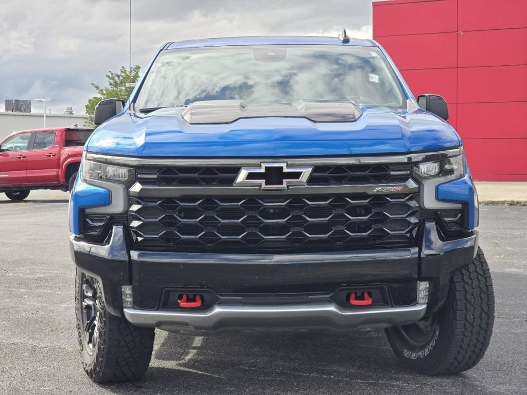Used 2023 Chevrolet Silverado 1500 ZR2 w/ Technology Package AWD/4WD image 14