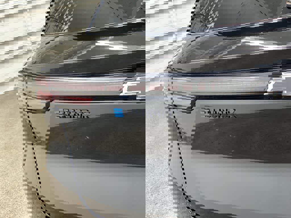 Used 2024 Chevrolet Equinox EV RS image 10